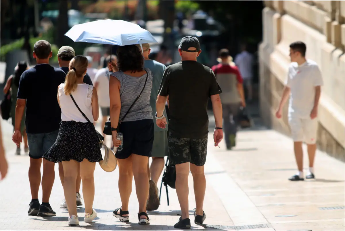 13 provincias están bajo alerta naranja y amarilla este lunes. 