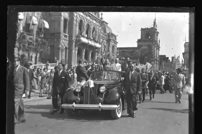 Evita en la plaza Independencia: amor, euforia y tragedia
