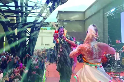 La mejor humita tucumana tiene dueña, pasada por agua