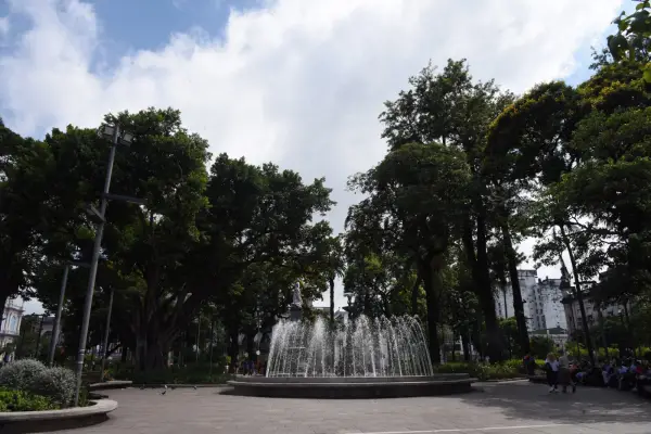 La semana empieza con calor en Tucumán, pero rige una alerta amarilla: qué dice el pronóstico