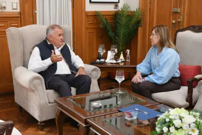 Jaldo y Ávila se reunieron para analizar la agenda legislativa y el impacto de la reforma laboral en Tucumán