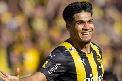 Boca analiza alternativas en ataque y apareció Arezo, pretendido por River en el pasado