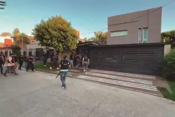 ¿Quién es Carlos, el narco señalado en el crimen de Érika Antonella Álvarez?