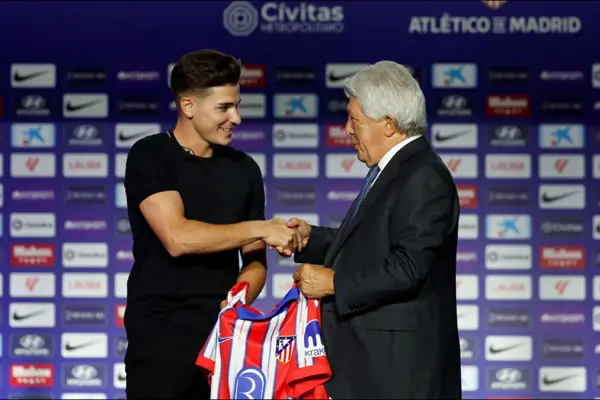 No sabemos qué le pasa: el presidente de Atlético de Madrid habló de la situación de Julián Álvarez