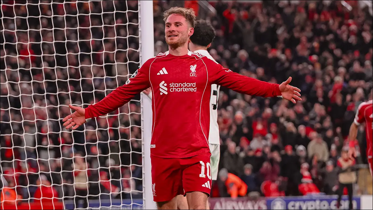 SELLO ARGENTINO. Alexis Mac Allister fue una de las figuras de la jornada final al marcar dos goles en la goleada de Liverpool frente a Qarabag