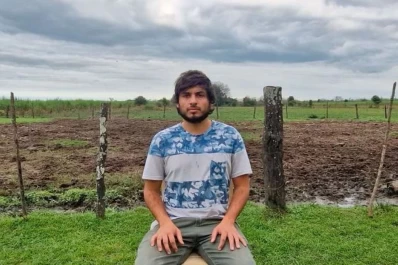 Adrián Sosa lleva “Habitar una nube” a Estados Unidos