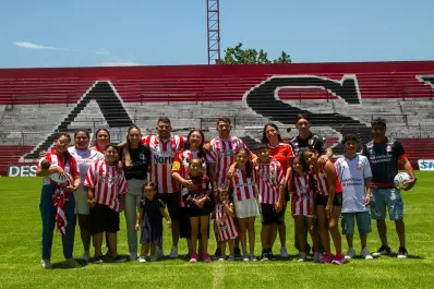 El día en el que Víctor Salazar se escapó de la pensión de Rosario Central para poder ver a San Martín contra Boca