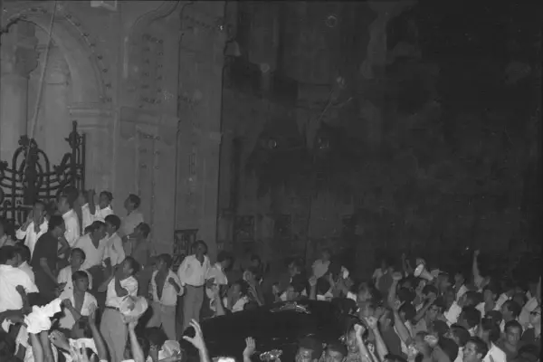 Un ataúd frente a la Casa de Gobierno en plena crisis azucarera