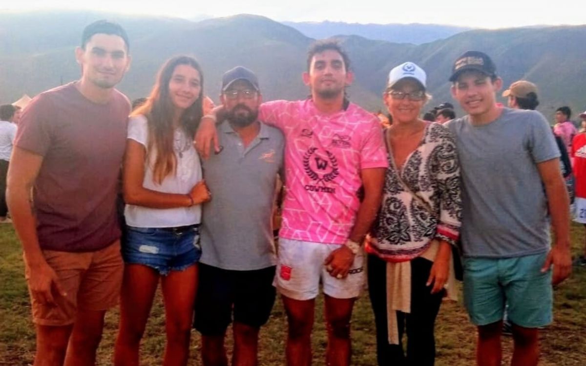 RECUERDO. La familia gravano en el año 2020 compartiendo una jornada a puro deporte.