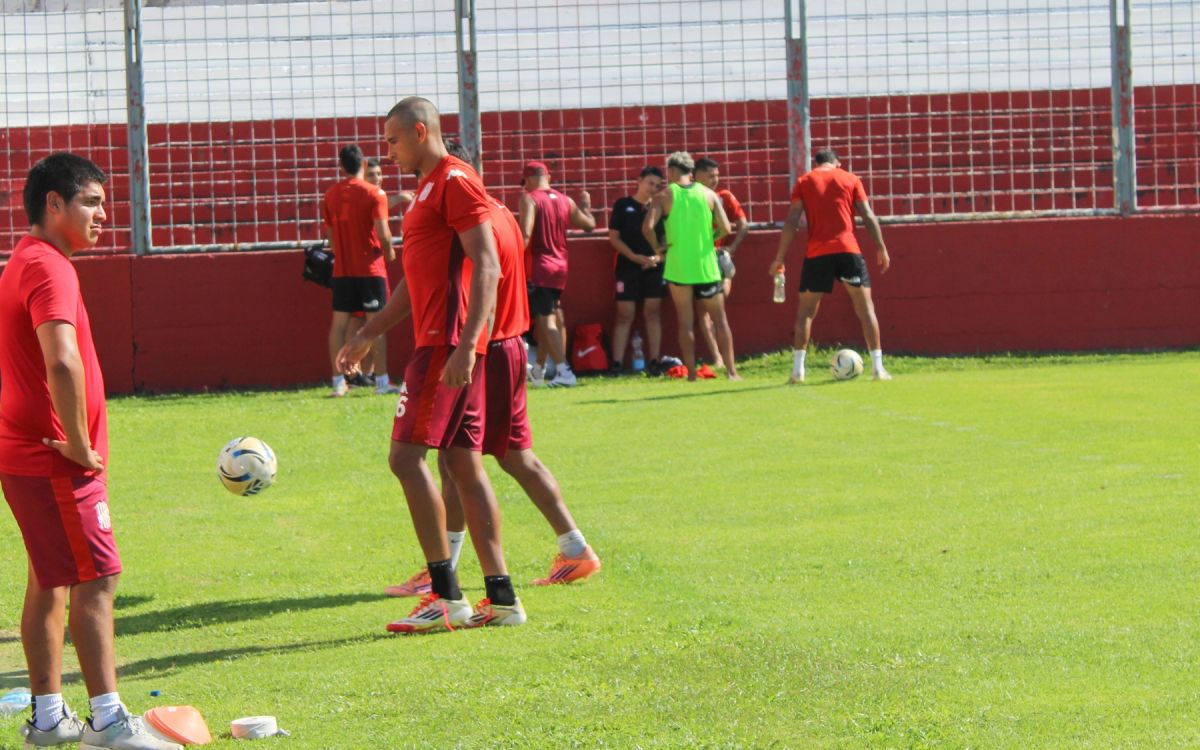 PREPARADOS. El plantel 