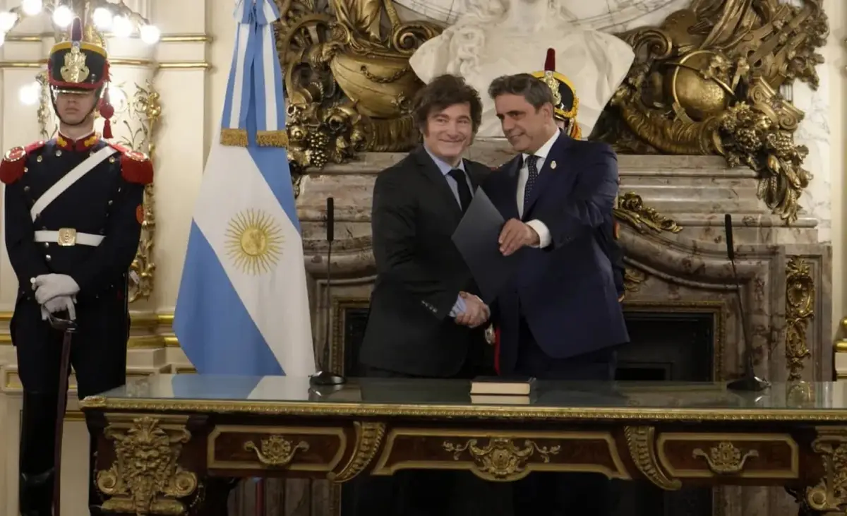 LLA 2027: Milei, el desafío de nacer desde el techo y de construir la nueva oposición