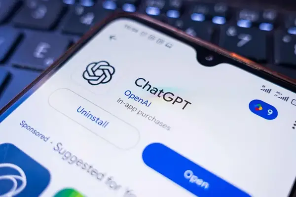 La publicidad llega también a la IA: ChatGPT incorporará anuncios basados en conversaciones