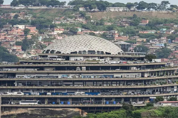 La presidenta de Venezuela, Delcy Rodríguez, anunció la reconversión del centro de torturas del chavismo