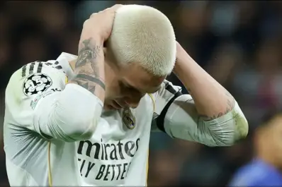 Silbidos en el Bernabéu: Franco Mastantuono fue reprobado por los hinchas de Real Madrid