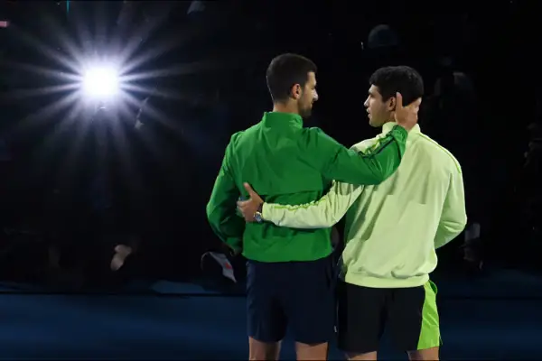 “Es el momento de Carlos”: los elogios de Novak Djokovic a Alcaraz tras perder la final del Abierto de Australia