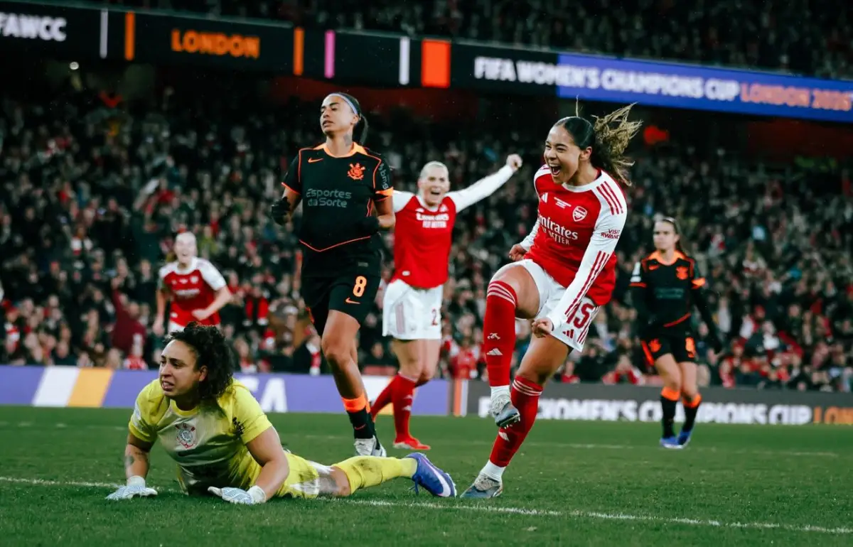 EL MUNDO A SUS PIES. Arsenal venció a Corinthians y es campeón del mundo.