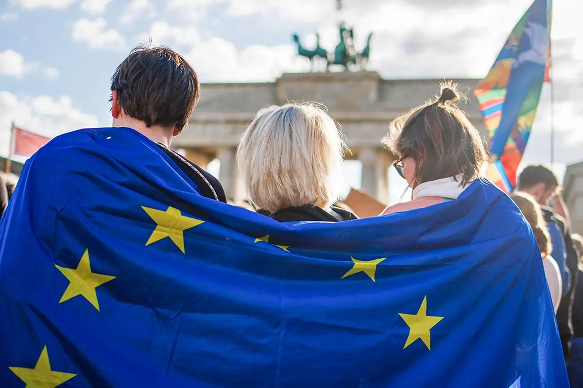 CONVOCATORIA ABIERTA. La Beca Sakharov 2026 abre una oportunidad internacional para defensores de derechos humanos. / UE