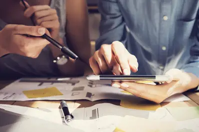 ¿Cuánto cobra un especialista en Marketing Digital en febrero de 2026?