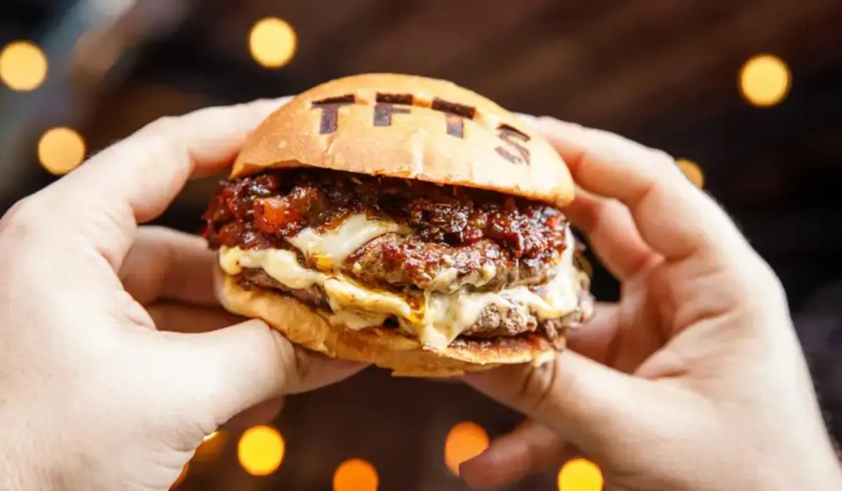 El secreto para una hamburguesa perfecta: qué carne usar y cómo cocinarla, según un experto