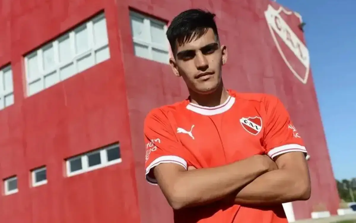 REFUERZO. Tras no firmar con Colón ni con Instituto, López arribó al Santo.