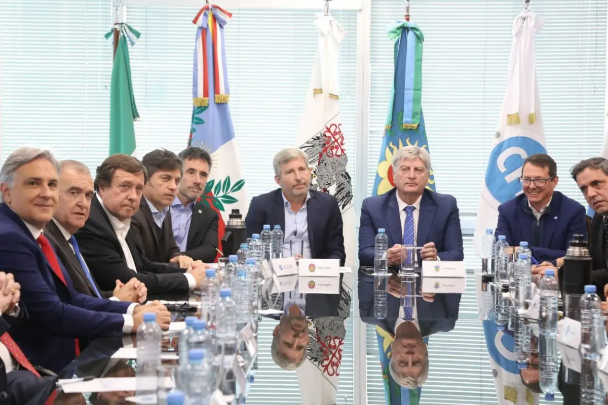 OTRA FOTO. Gobernadores, en el CFI, en una reunión anterior. Jaldo y otros mandatarios está vez no irán. 