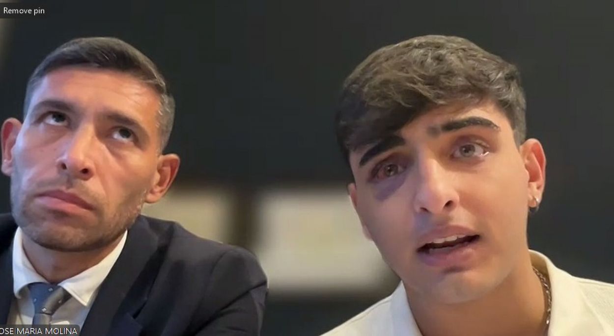 ENÉRGICO. Patricio Ledezma, que aparece acompañado por su defensor, pidió respeto por Báez Sosa.