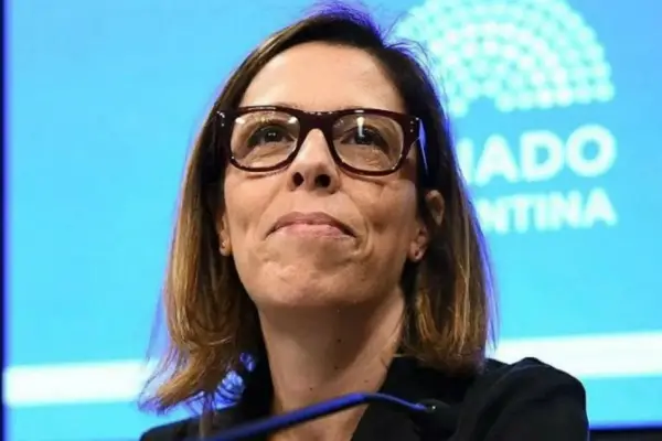 Laura Alonso sobre la creación de la Oficina de Respuesta Oficial: El Estado no debe fabricar la verdad