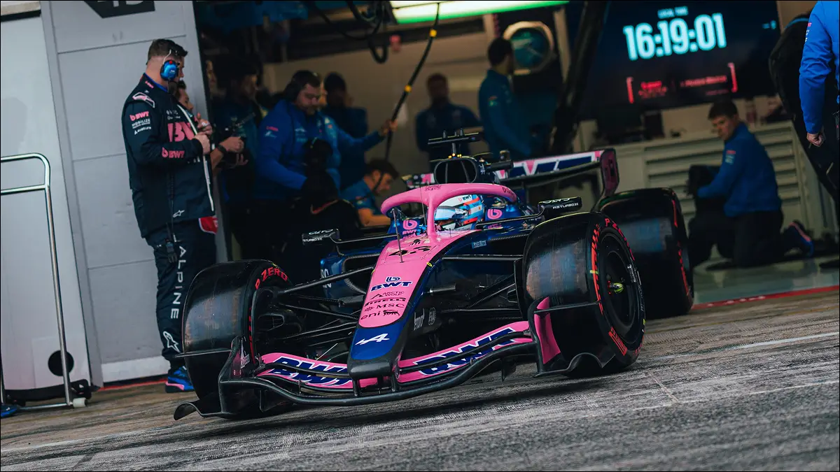 ATENCIÓN. Alpine sigue de cerca la discusión técnica en la F1, mientras Franco Colapinto aparece atento a un contexto que podría incidir en el rendimiento del equipo desde el arranque de la temporada.