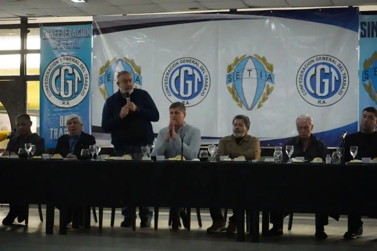 PRESIÓN. El Consejo Directivo de la CGT analizará hoy si realiza una movilización para expresar su rechazo.