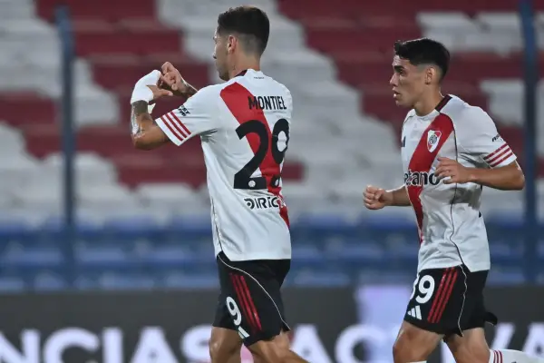 La Liga Profesional levanta el sábado con cinco partidos clave en ambas zonas