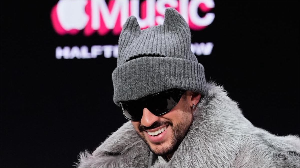 FIESTA LATINA. Bad Bunny encabezará el espectáculo del medio tiempo del Super Bowl, una pausa cargada de música, cultura y energía global.