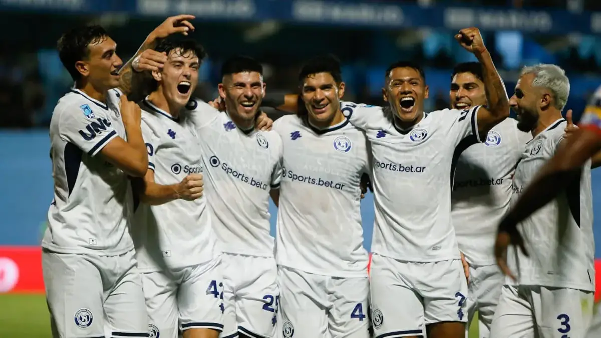 Independiente Rivadavia confirma su buen momento en el Apertura 2026. 