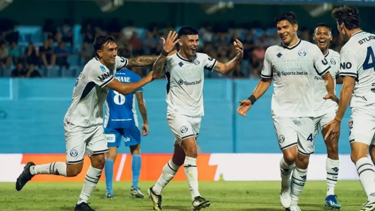 Empates, triunfos clave y un líder claro: así siguió el Apertura