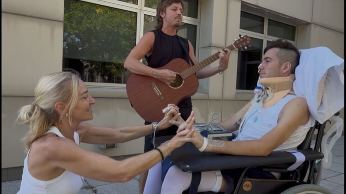 RECUPERACIÓN. Entre visitas, música y mensajes de apoyo, continúa la etapa más exigente tras la operación.