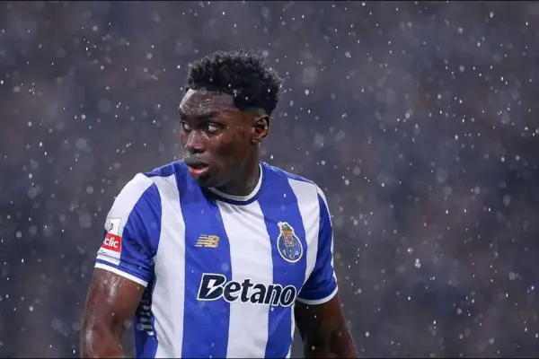 Atención, Scaloni: un delantero de la Selección de España se lesionó y se pierde la Finalissima y el Mundial 2026