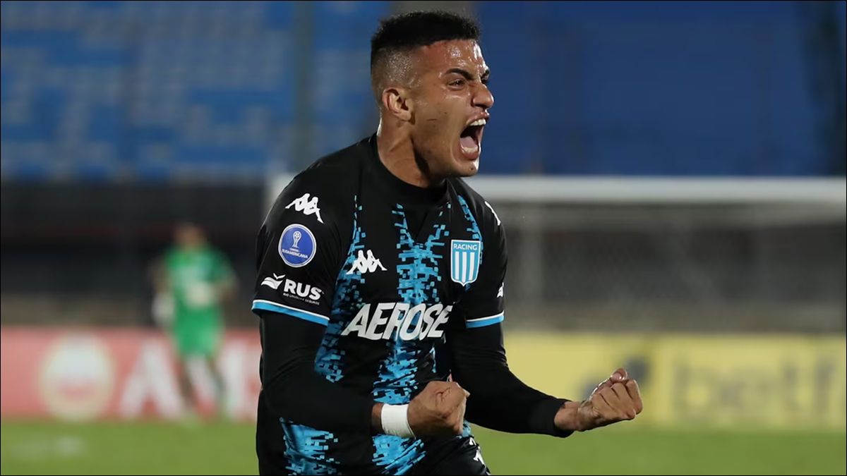 TRAYECTORIA. Surgido en Avellaneda, fue campeón con la Academia.