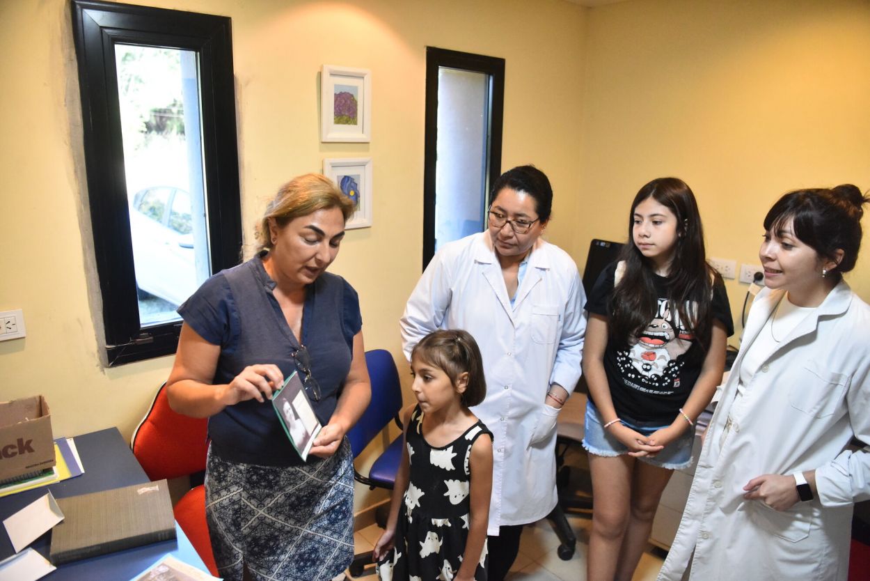 HISTORIA. Marcela Vignoli relata la historia de la primera médica argentina.