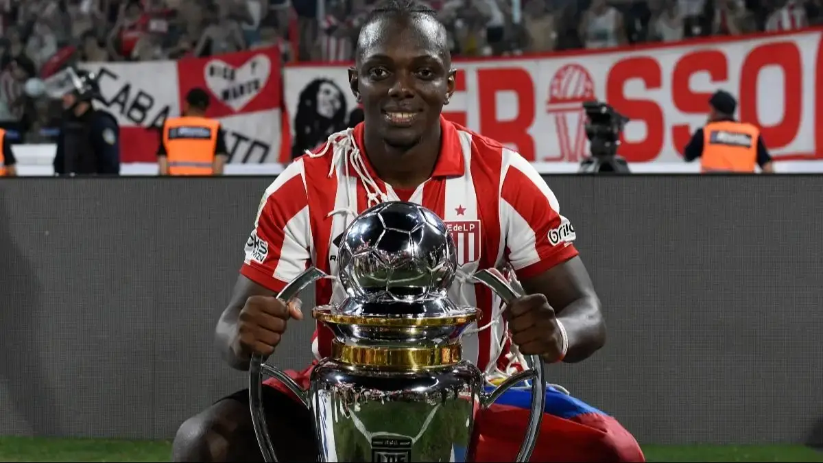 NOVELA. El futbolista colombiano se convirtió en uno de los protagonistas del mercado de pases.