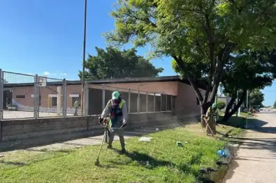 A días del inicio de clases, la Provincia intensifica tareas de mantenimiento en 600 escuelas