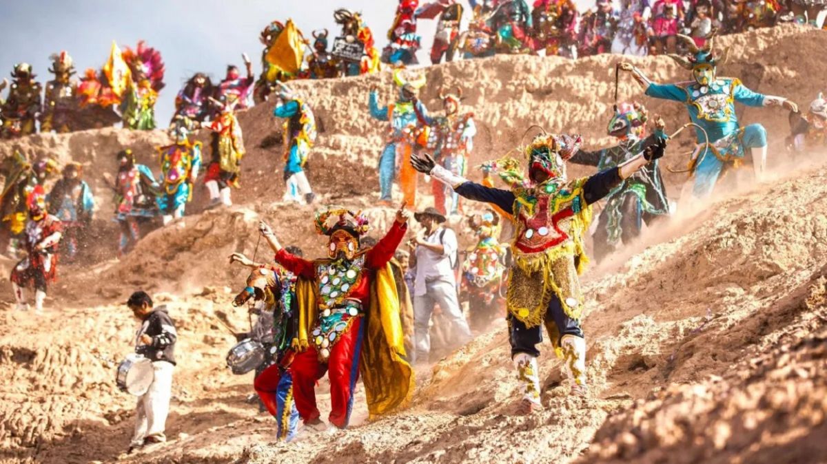 NORTE VIVO. Los colores de la diablada en Jujuy toman protagonismo en esta celebración.