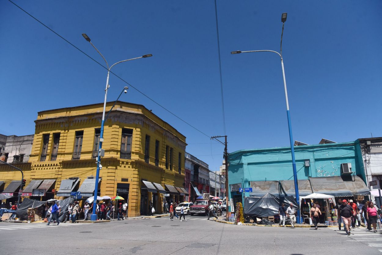 EN COLORES. Un proyecto buscó darle vida a la zona pintando edificios.