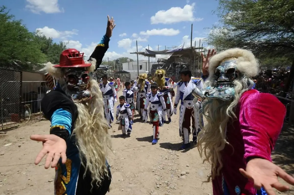 El espíritu de carnaval se enseñorea en Amaicha. ARCHIVO LA GACETA