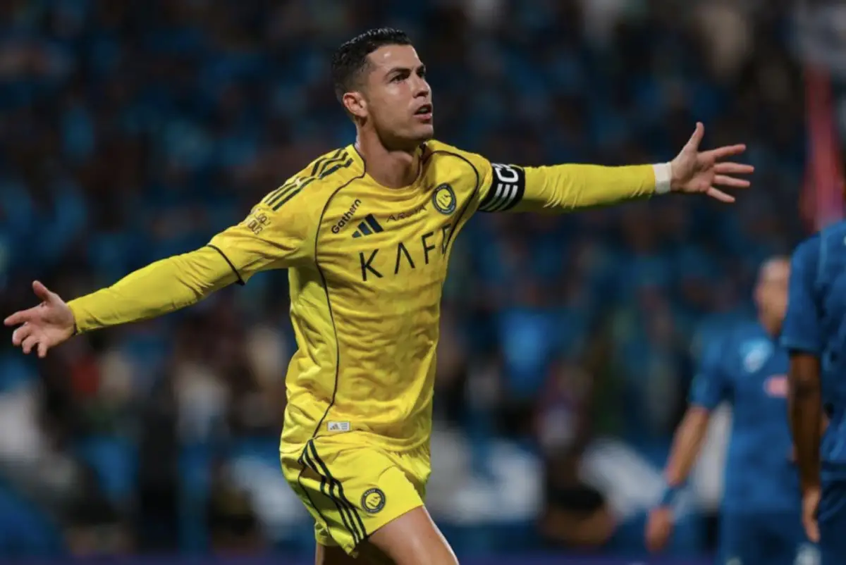 CRACK. Cristiano Ronaldo tuvo el mejor de los regresos tras la huelga y Al Nassr pelea mano a mano el título frente a Al Hilal.