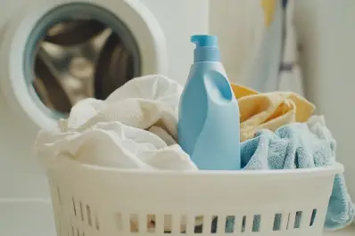 La Anmat prohibió la venta de un jabón líquido para ropa importado: ¿de cuál se trata?