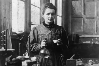 Una mirada al universo: Marie Curie, la madre de la física moderna y mucho más