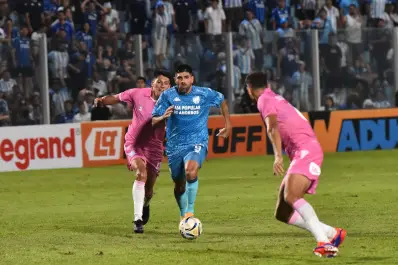 ¿Qué pasó entre Leandro Díaz y un hincha de Atlético tras el triunfo ante Estudiantes de Río Cuarto?