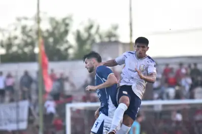 César Abregú celebró el logro de Tucumán Central: “Es mi segundo ascenso en Catamarca”