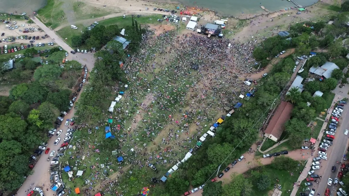 El Cadillal reunió 40 mil personas con su Carnaval de la Familia