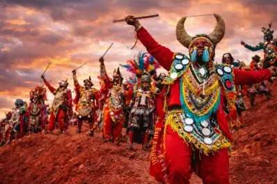 Dólares, euros y 60 celulares: el botín de las bandas de salteños y tucumanos que robaban en el carnaval de Jujuy