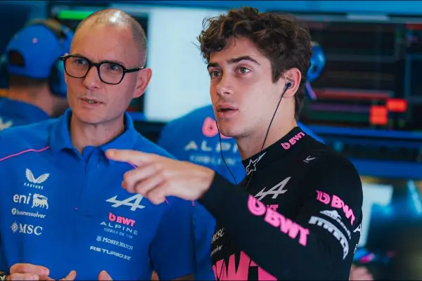 Colapinto dio el golpe en Bahréin: con su Alpine hizo un gran tiempo y se metió en el top 10